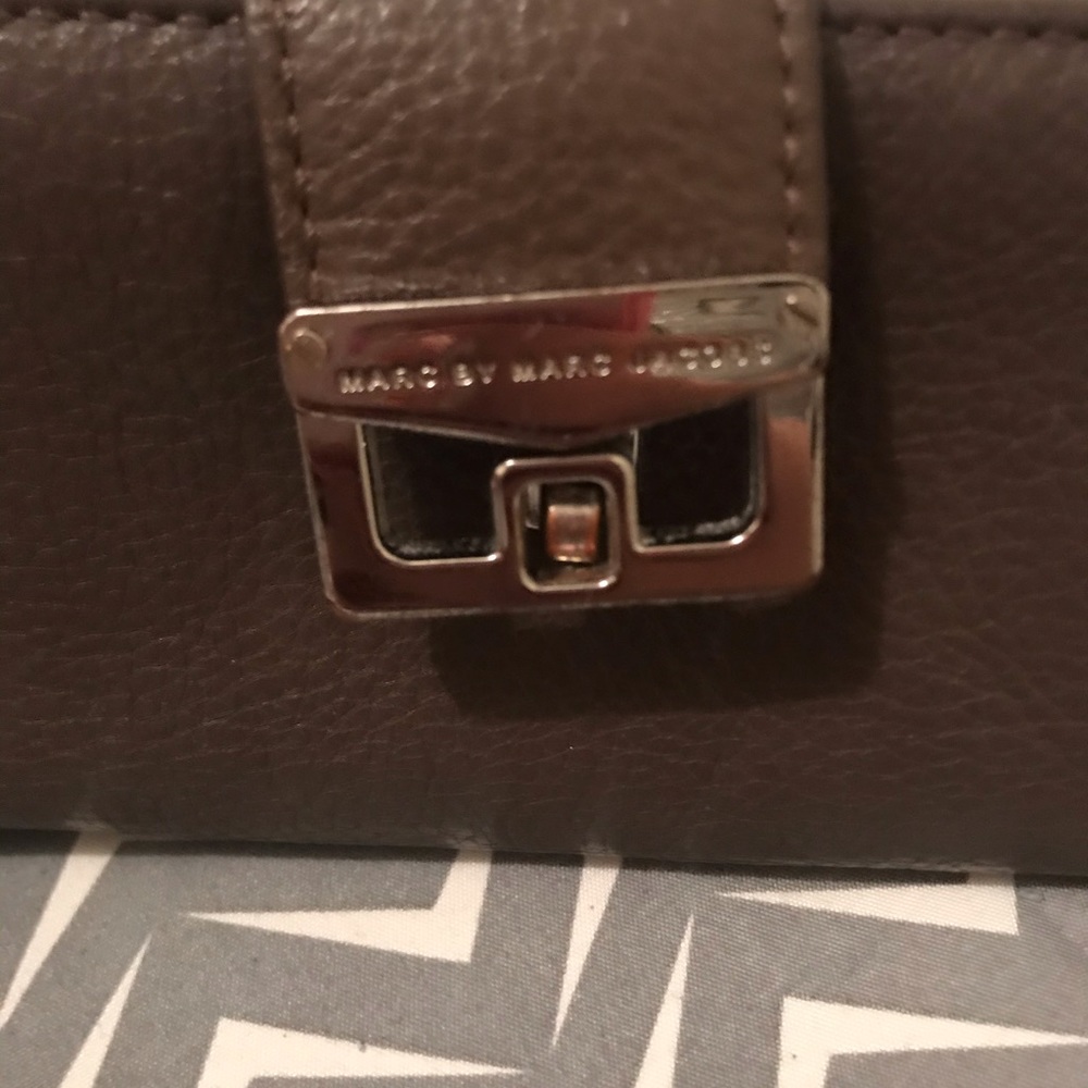 Wallet - Picture 2 of 5